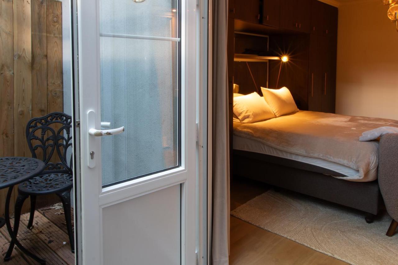 B&B Midtown Amsterdam Suites Extérieur photo