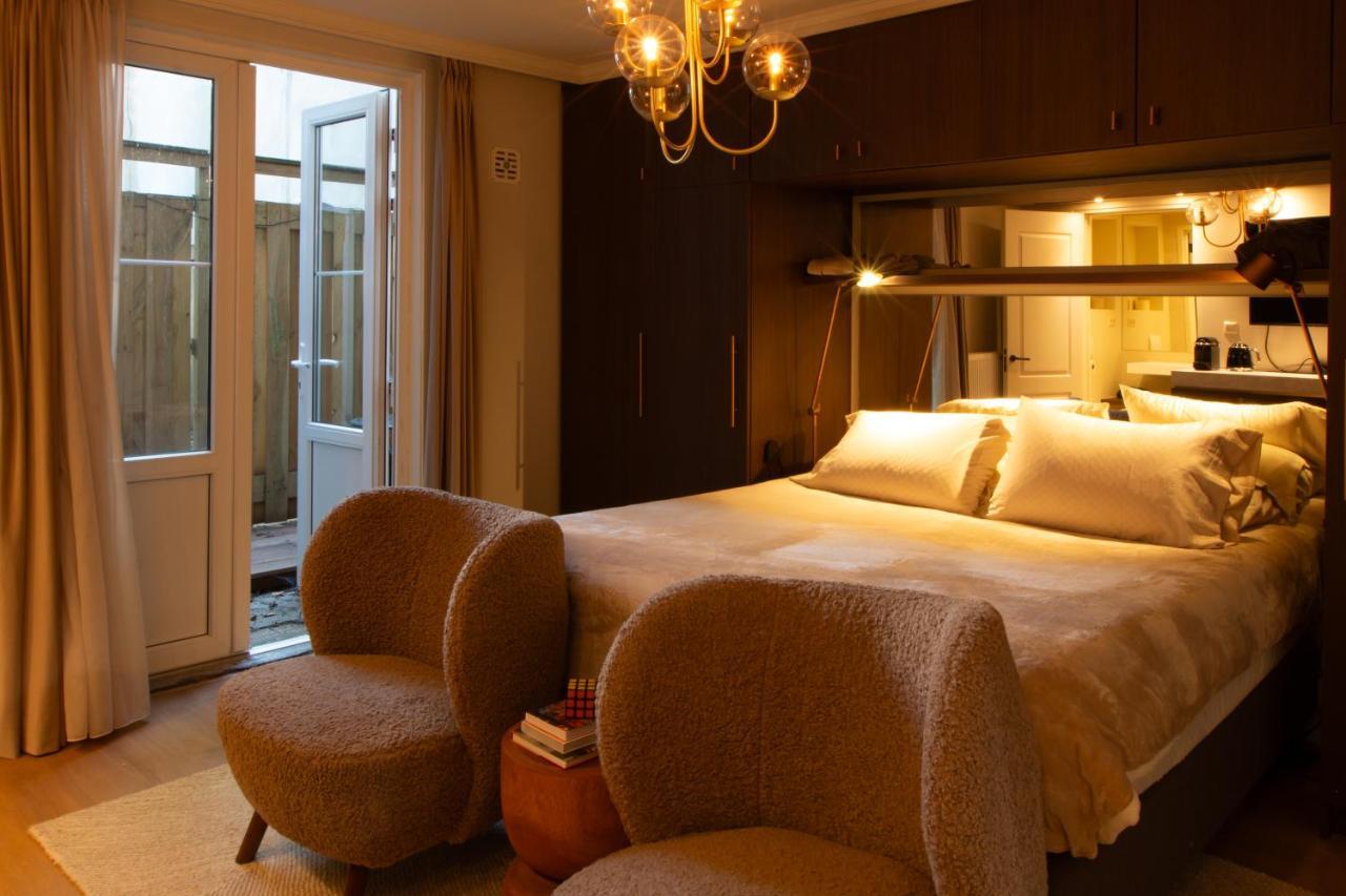 B&B Midtown Amsterdam Suites Extérieur photo