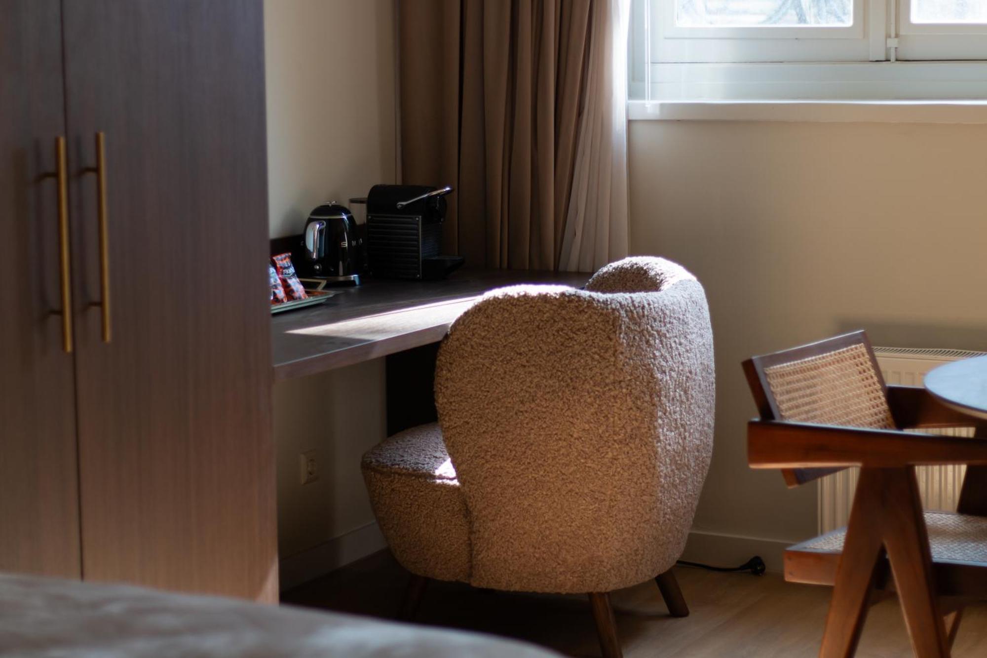 B&B Midtown Amsterdam Suites Extérieur photo