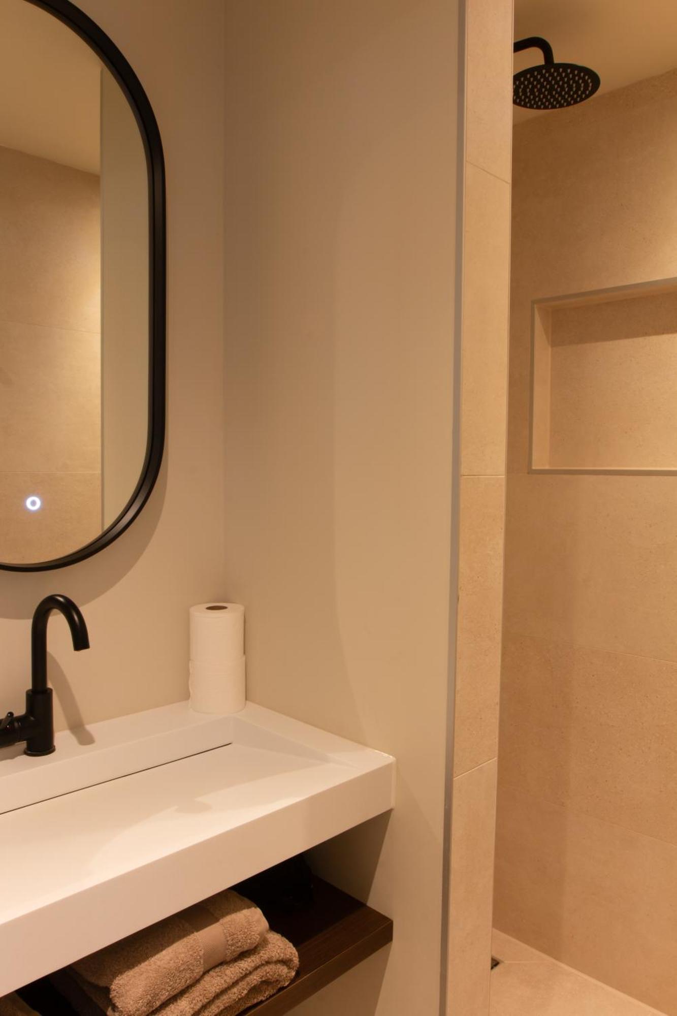 B&B Midtown Amsterdam Suites Extérieur photo
